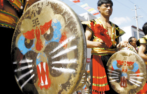 带有动物特征的民族舞蹈,关于动物的民族民间舞蹈