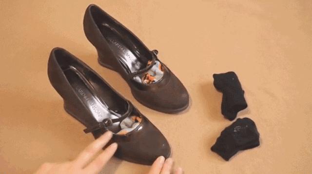 鞋子太小教你一个小妙招,鞋子太大怎么变小不用任何物品