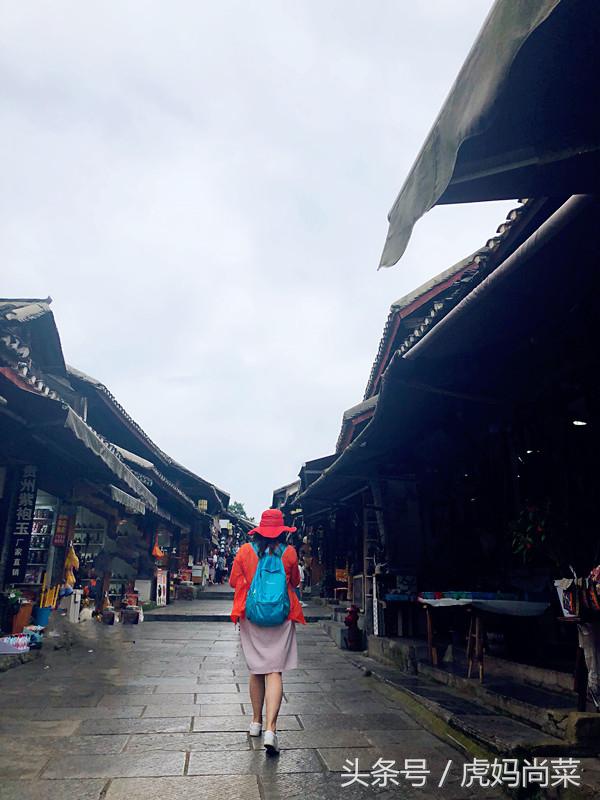 黄果树瀑布乌蒙大草原织金洞,贵州织金洞和大峡谷游玩攻略