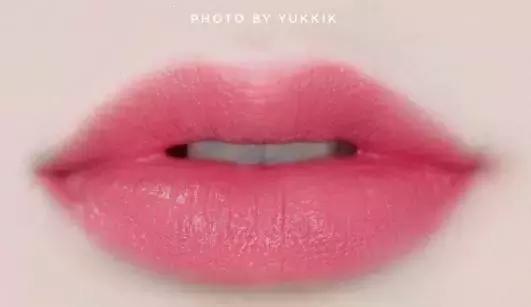 口红这几种颜色千万不要选,什么牌子的口红不敢涂