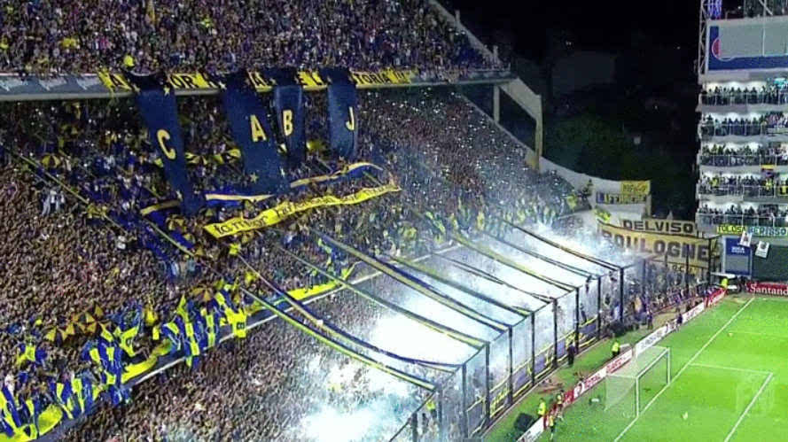 世界著名的十大足球场,世界十大著名足球场