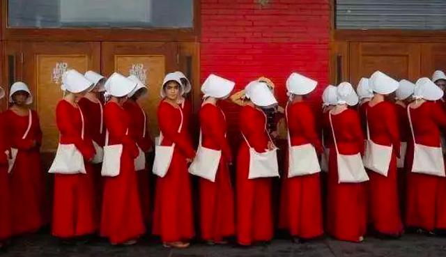 这8本科幻选自亚马逊100本人生必读，本本是经典、部部是大片！