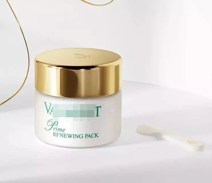 假期出行只有你晒黑了？刘雯、张馨予、林允给你皮肤急救方案