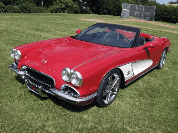 10辆令人惊叹的护卫舰每个汽车爱好者们想拥有！