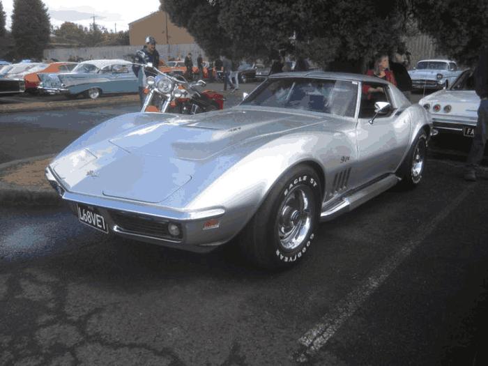 10辆令人惊叹的护卫舰每个汽车爱好者们想拥有！