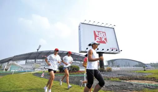 大假耍成都|打篮球、踢足球……放假甩肉,这些免费场馆在等你