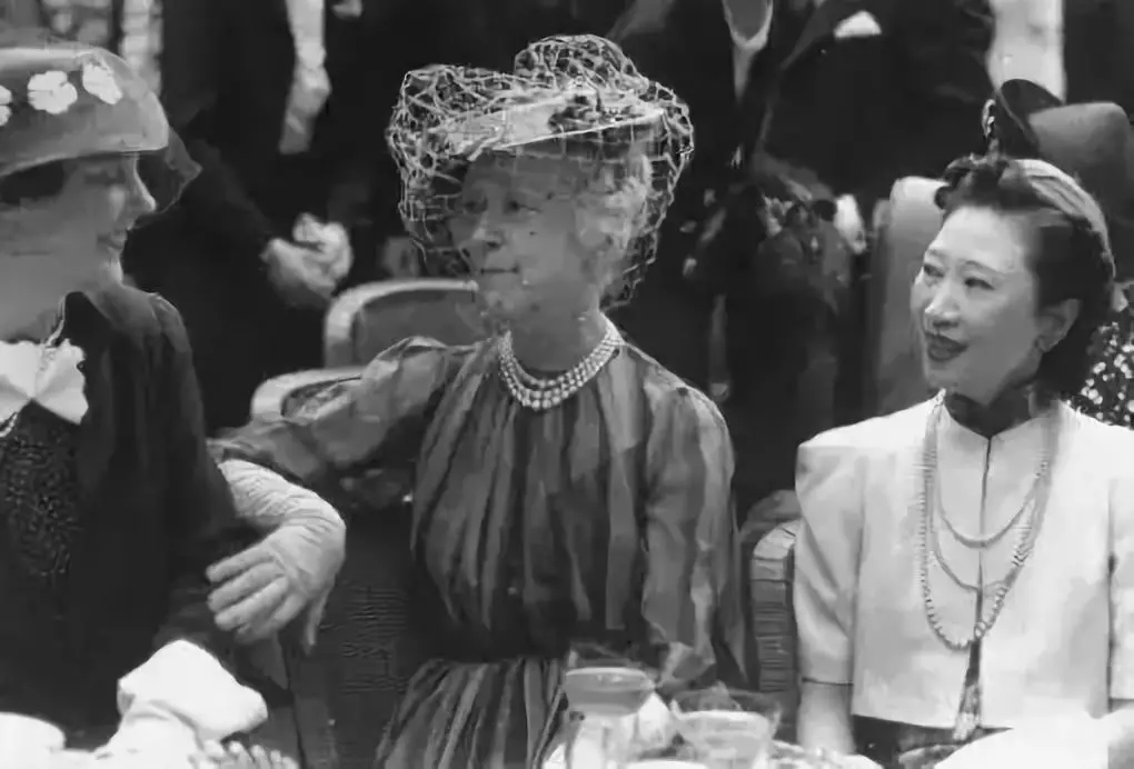 宋美龄宋庆龄往事,宋美龄和宋庆龄照片