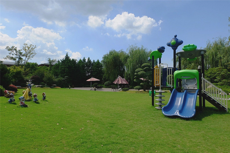 游园赏花品美食,游园赏景快乐游玩