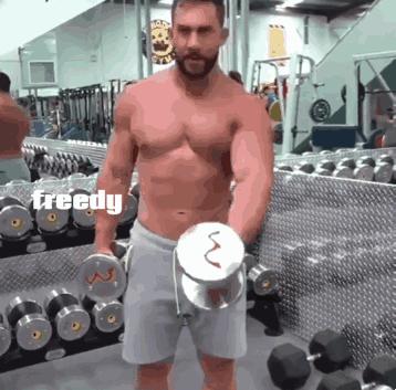 胸肌单侧肌力,胸肌练得一边大一边小怎么矫正