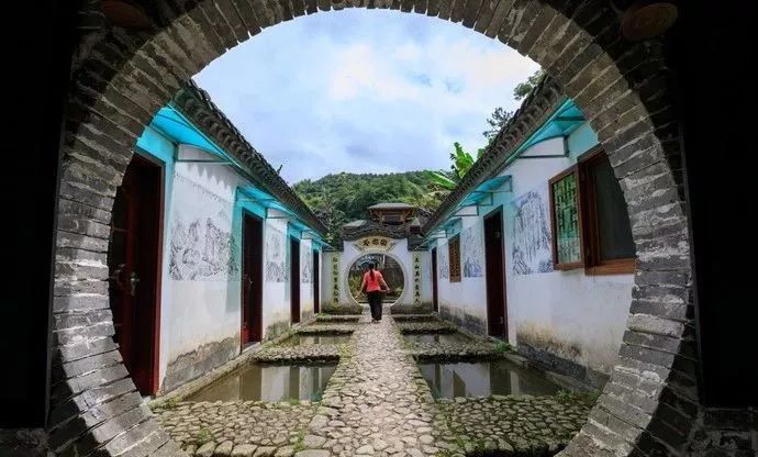 缙云山黛湖仙境,缙云峰景