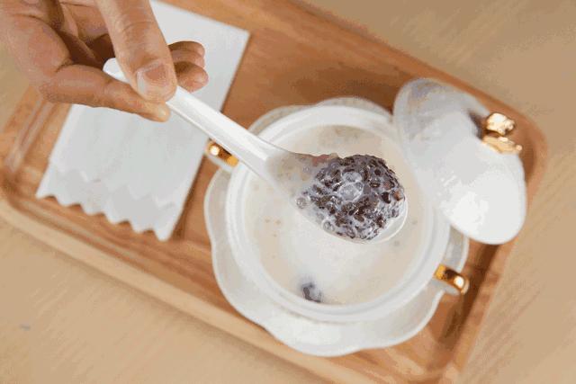 宇治抹茶麻薯奶茶,日式宇治抹茶饮品