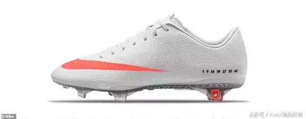 c罗粉丝球鞋,c罗粉丝最喜欢图