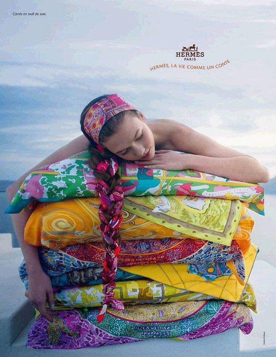 爱马仕丝巾：造梦者的霓彩丝语