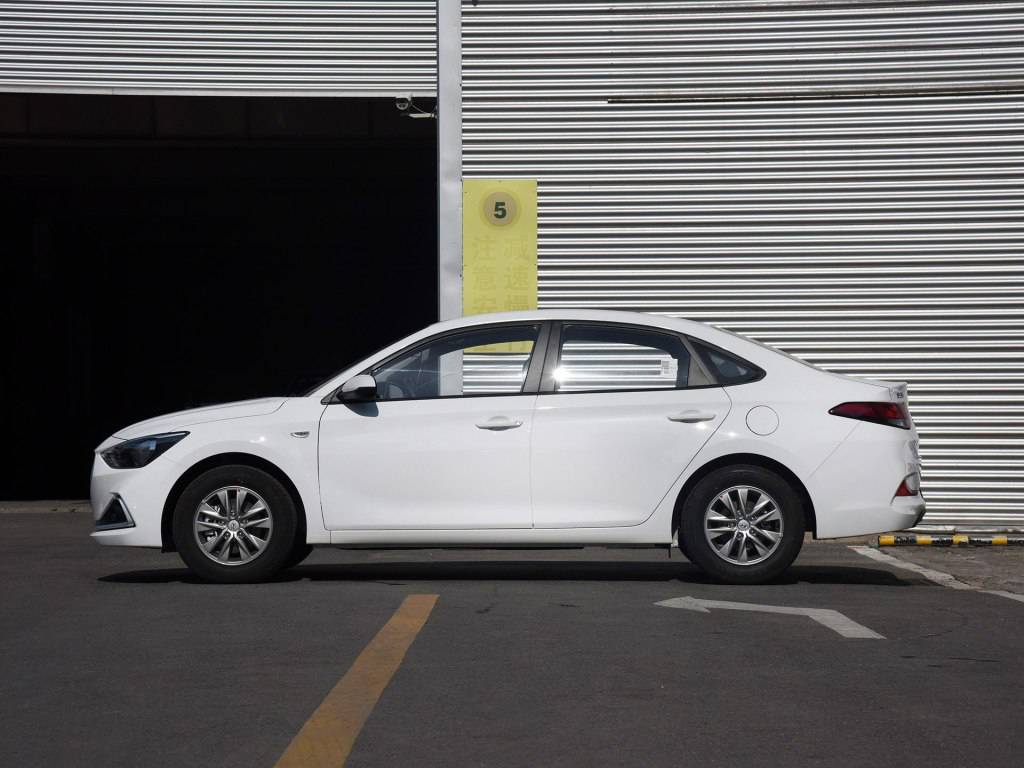 现代悦动自动1.6在高速上油耗,现代悦动2020款实测油耗