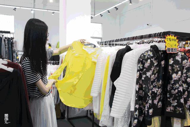 番禺区哪里有卖衣服的店,番禺区卖衣服的步行街