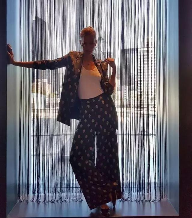 发朋友圈42种拍照技巧,朋友圈九张图拍照技巧