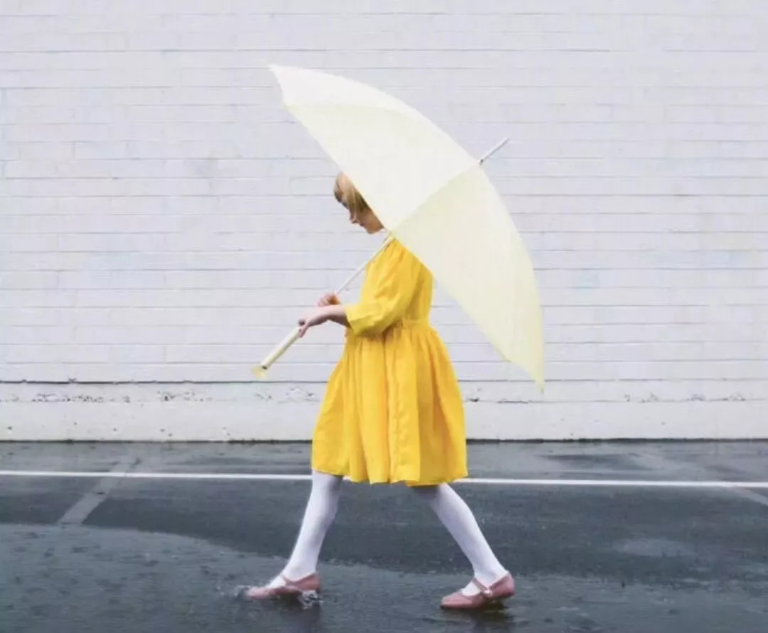 你“嗤之以鼻”的雨靴，其实是潮娃们最想要的礼物