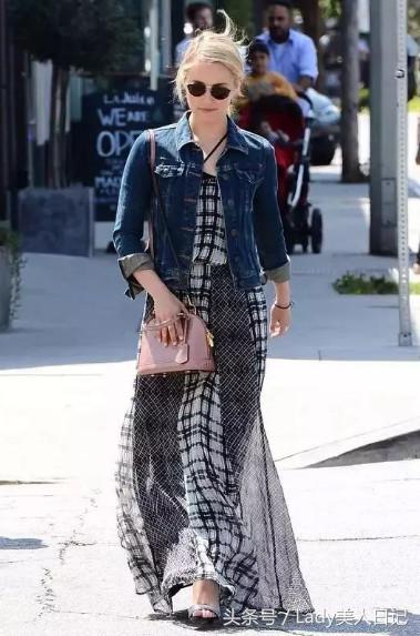 牛仔外套怎么穿出青春感,牛仔外套怎么穿才刚刚好