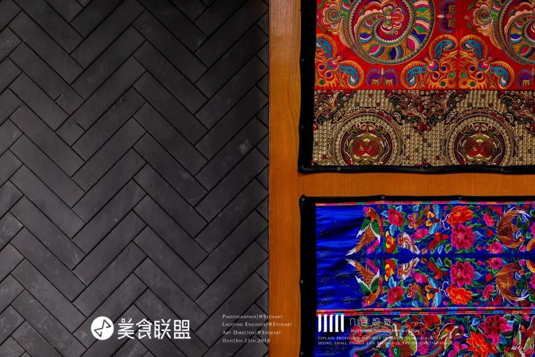 昆明南屏街90㎡小店，用60cm的一大锅装着比头大的“臭味”美食