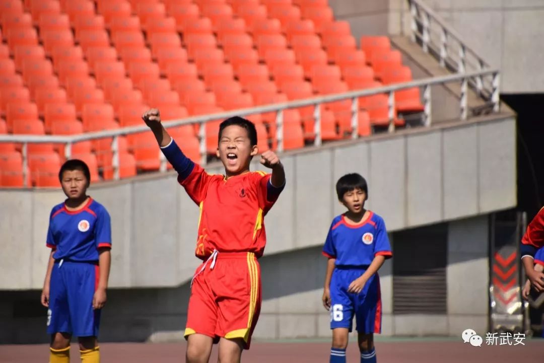 奔跑吧足球小子,奔跑吧足球小将们