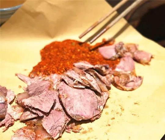 吃遍大连丨新店雨后春笋般冒了出来，一个比一个更具诱惑力！拔不拔草你们说了算？！