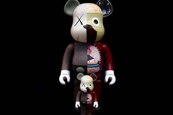 周杰伦联名玩具,周杰伦超可动玩具