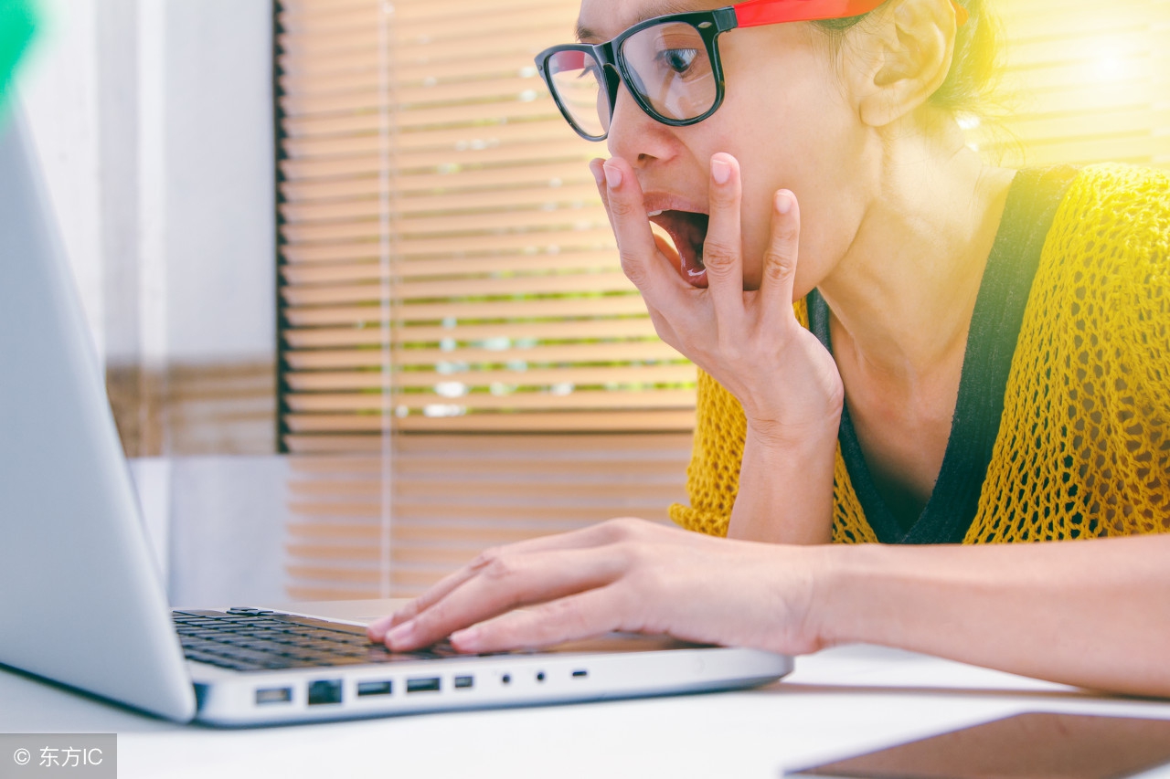 信用卡逾期利息违约金能减免吗,邮储信用卡逾期产生利息和违约金