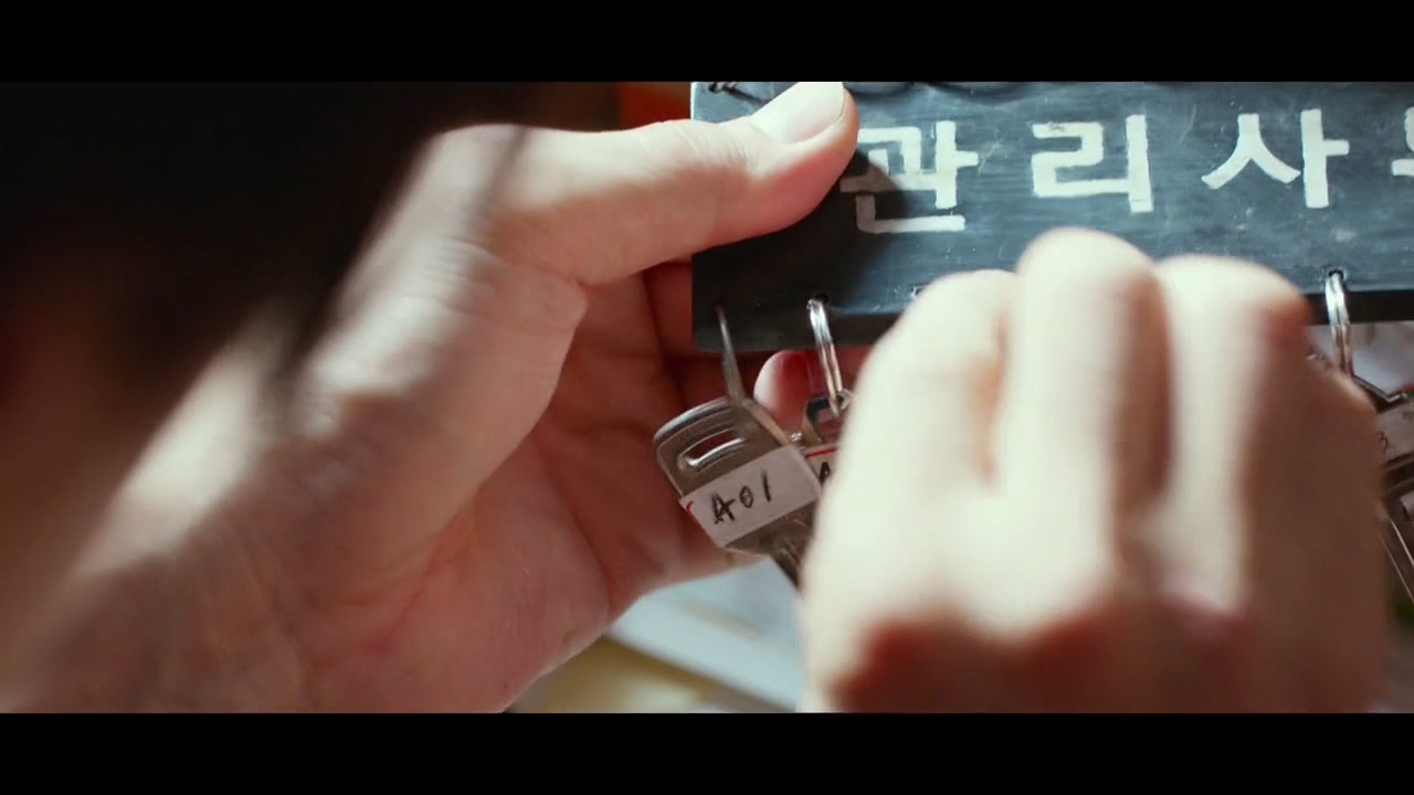 隔壁那人欠了巨额水费，人却失联了：韩国电影无尿点系列