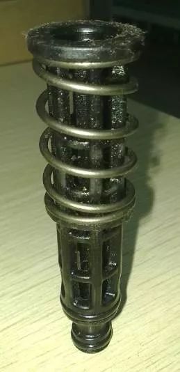 奥迪a4l机油压力阀坏了会怎样,奥迪a4机油压力报警但是不缺机油