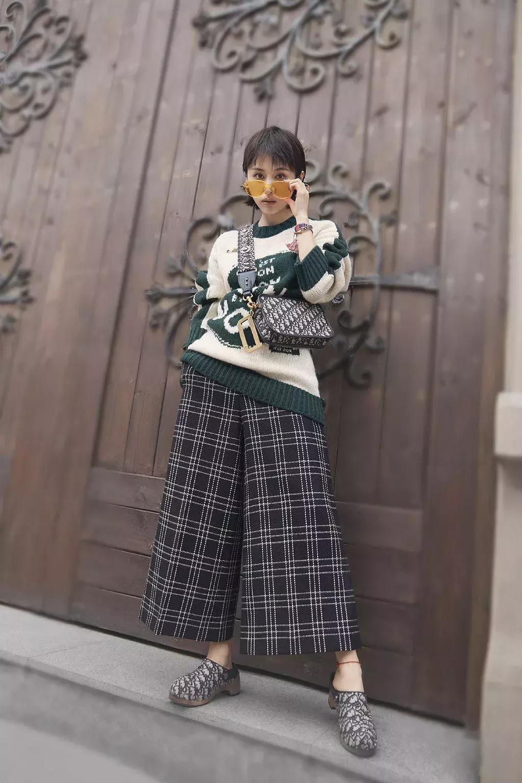 好好穿衣是对生活的尊重,好好穿毛衣是对冬天的尊重