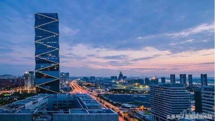 「金奥文昌公馆」全球热议！为什么五星级酒店旁才叫顶级豪宅！