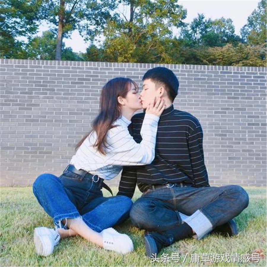 怎么让男生一直想亲你,让男生忍不住心动3瞬间