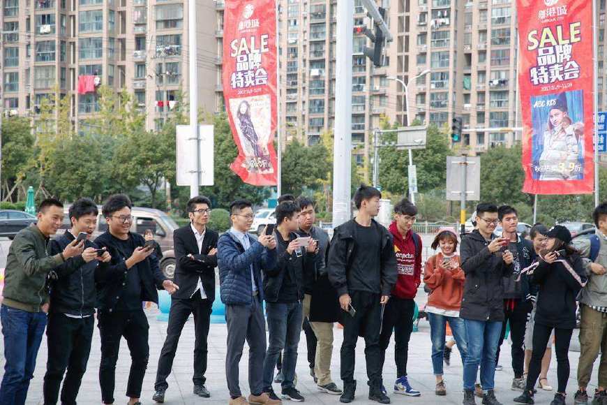 大学毕业高不成低不就的悲哀,大学毕业难