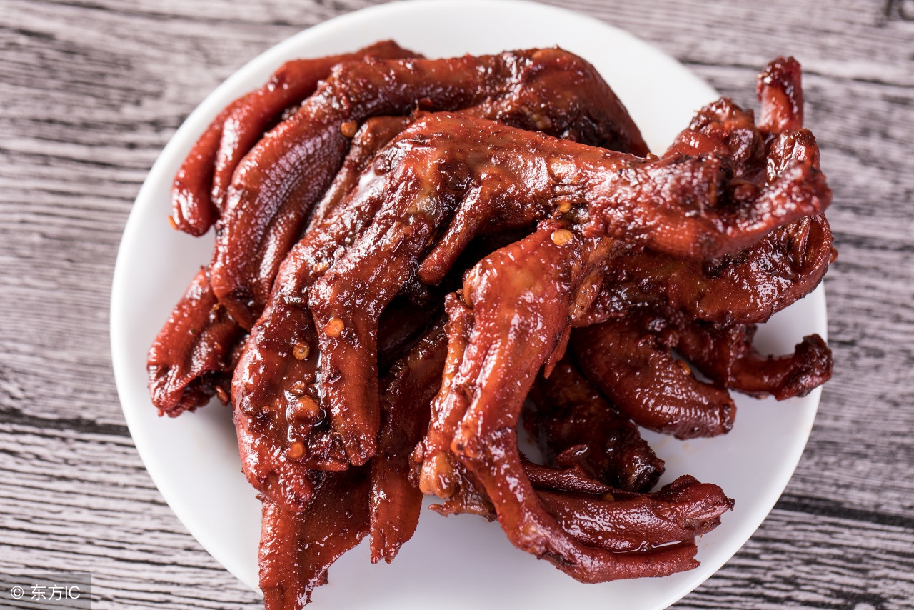 湖北武汉的正宗周黑鸭,武汉周黑鸭哪家店最正宗