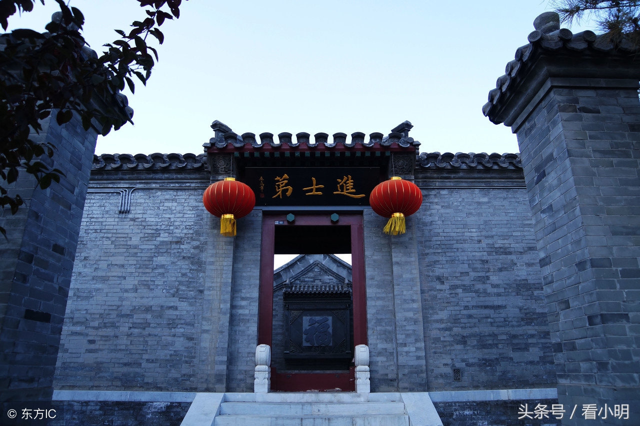 长亭外古道边芳草碧连天背景故事,长亭外古道边芳草碧连天全诗背景