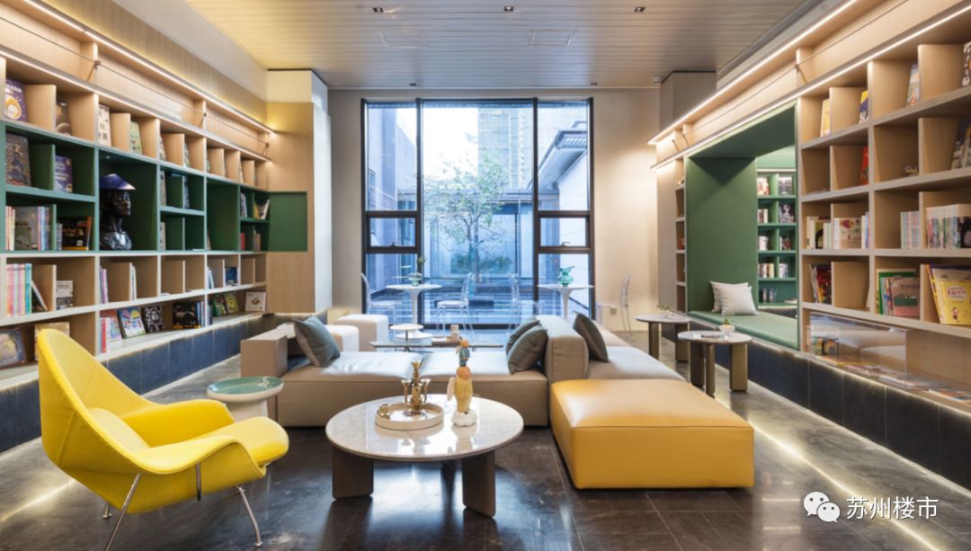 今天，北新区网红纯新盘首次亮相，1000张加油卡瞬间送完，明天·