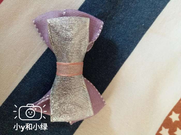 丝带蝴蝶结胸针,蝴蝶结丝带胸针系法