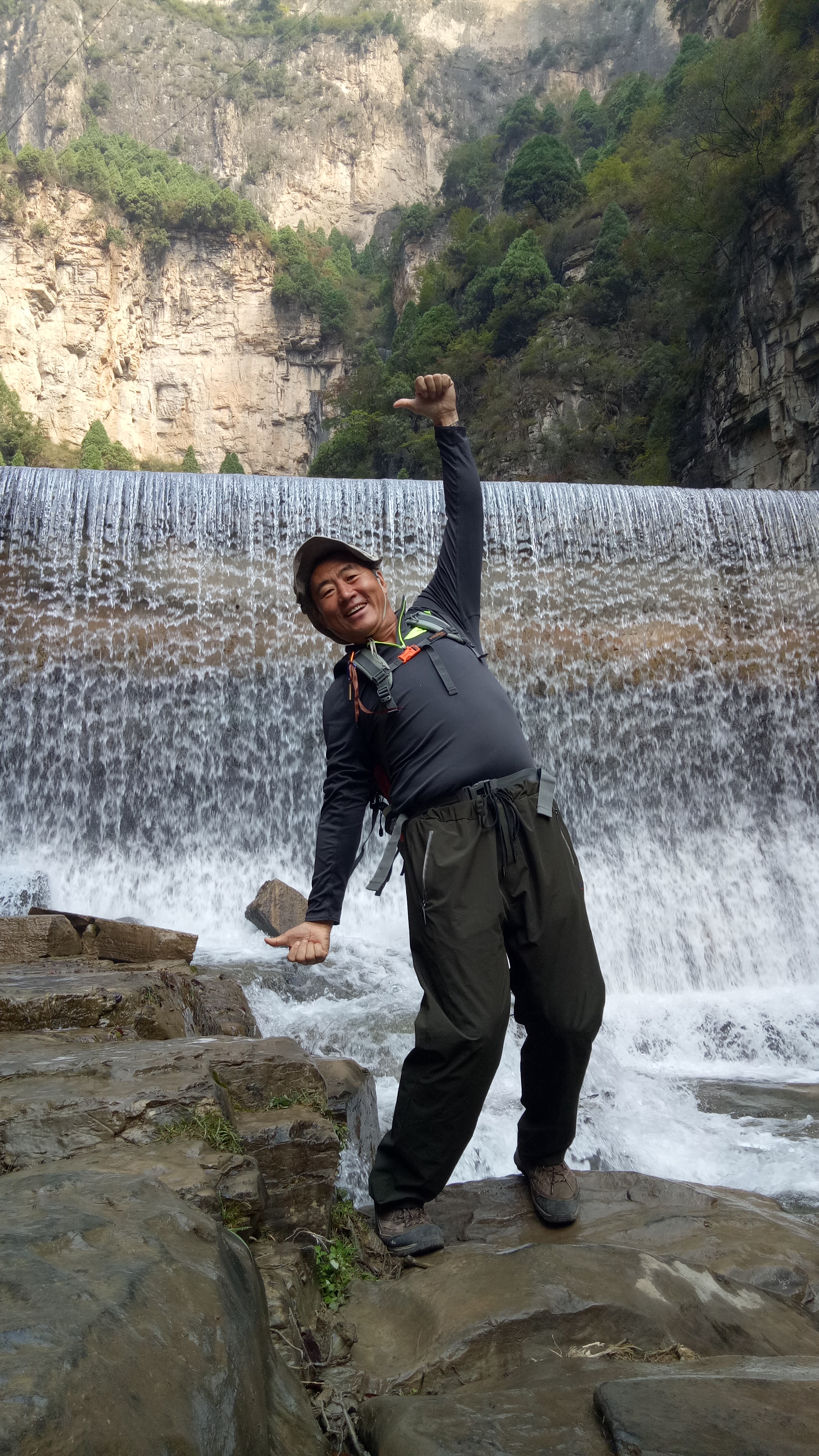 八泉峡欢迎你,八泉峡行走山水间