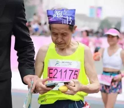 坚持跑步和读书的区别,跑步与读书是最廉价的自我提升