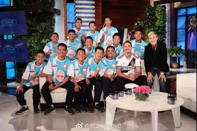 泰国少年足球队,营救泰国少年足球队