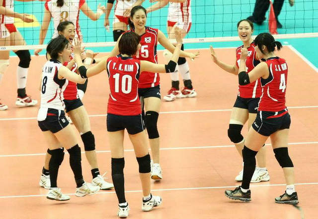 韩国女排丑闻发酵：球员上场先陪睡女体能师也被盯上