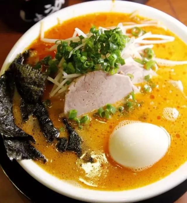 在日本排队吃拉面,天津排名前三的拉面