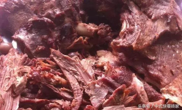 卤菜店学习卤菜技术位置,第一次开卤菜店怎么做卤菜招牌