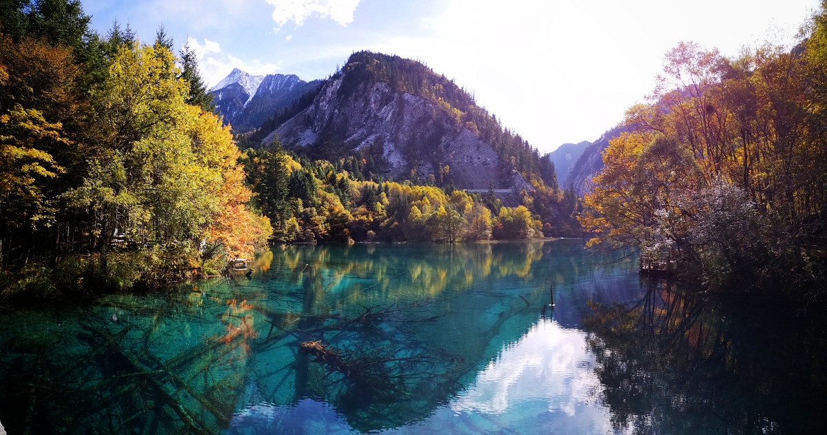 秋天的九寨风景区,秋天的九寨沟风景区山水视频