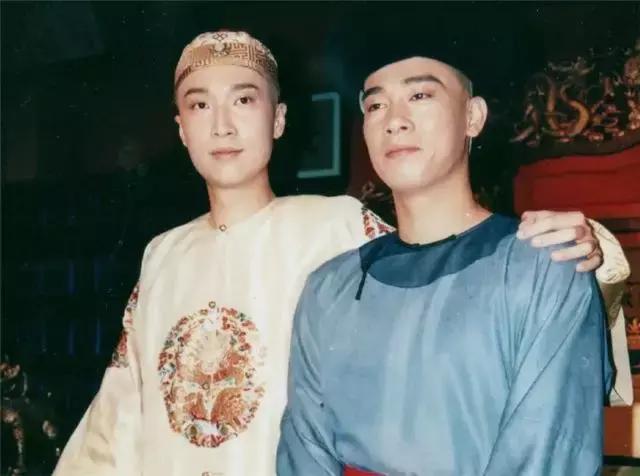 反黑四个山鸡打麻将粤语,香港影坛四大天王的几种版本