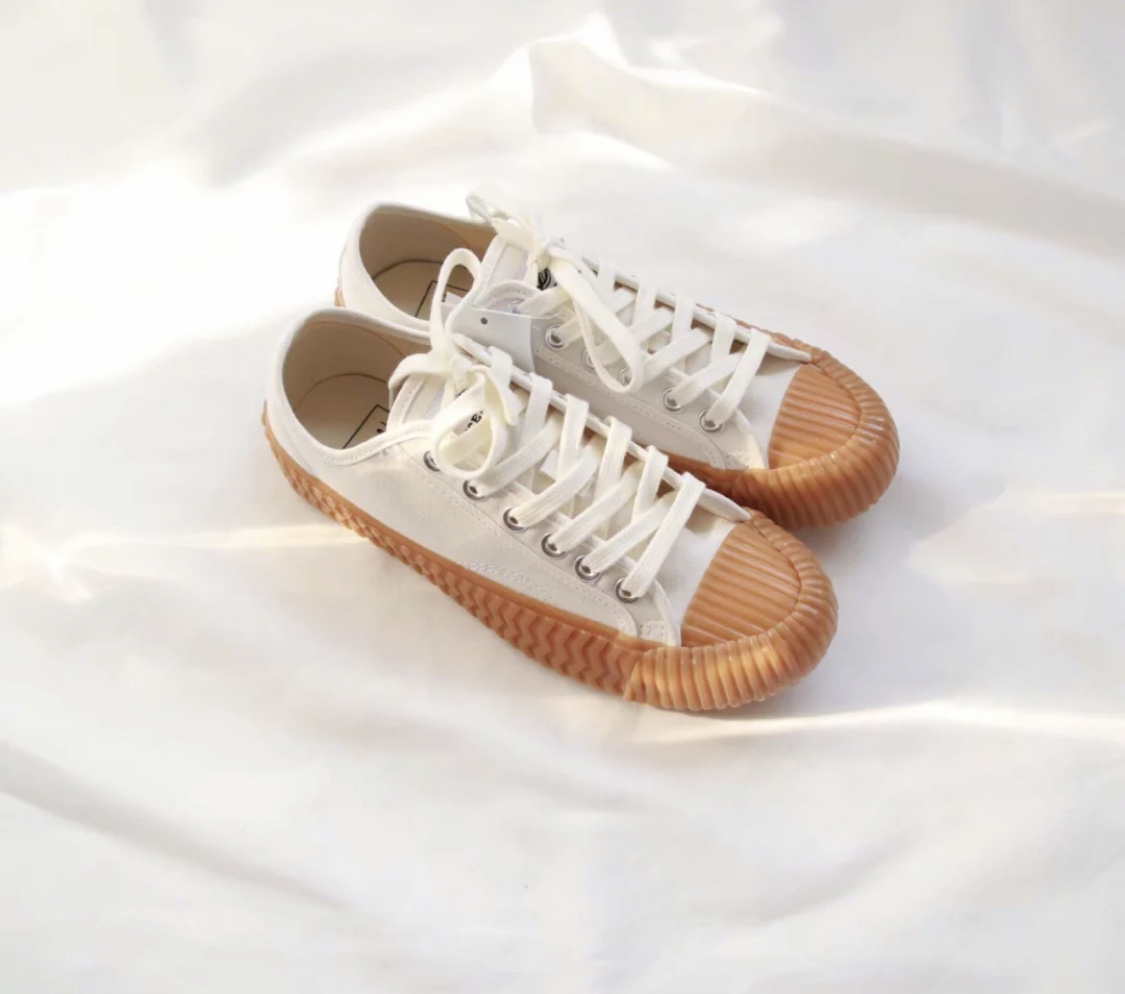 好穿又好看的爆款百搭鞋推荐,学生党百搭鞋100元左右