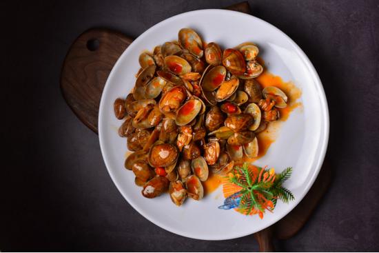 不输三亚第一市场！合肥这家店的波龙海胆帝王蟹……简直太zán了