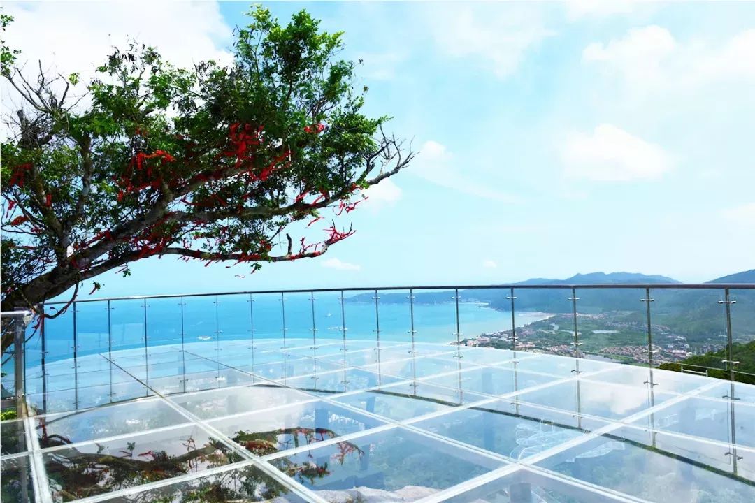 世界第一观光玻璃栈道,十大最美玻璃栈道