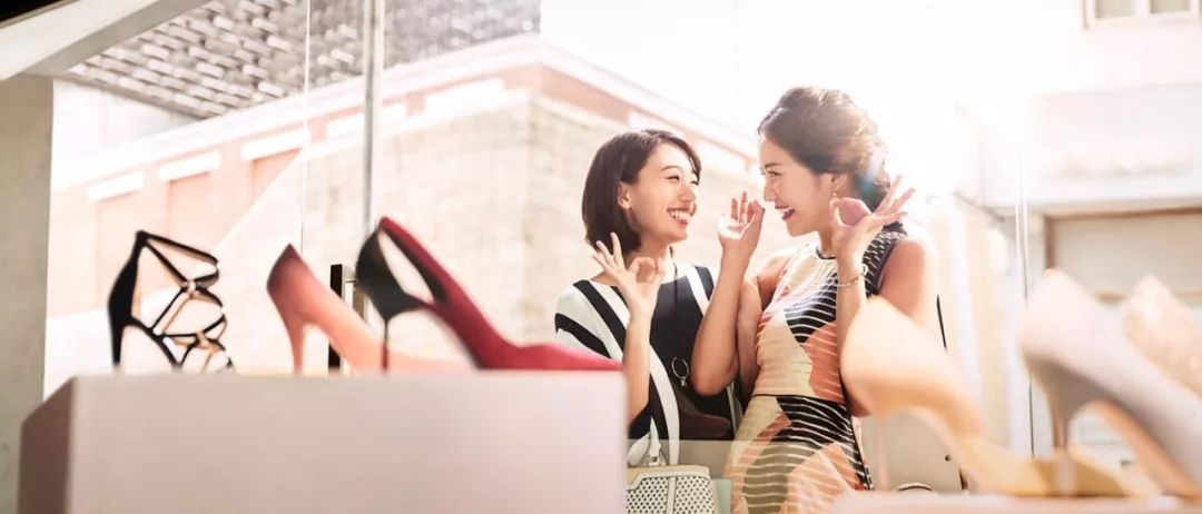 去香港旅游送往返机票,香港购买机票app