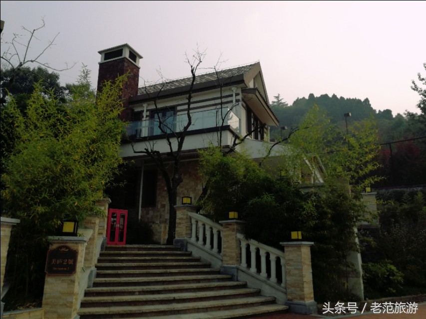 赏山赏水赏风景,凤凰山旅游温泉